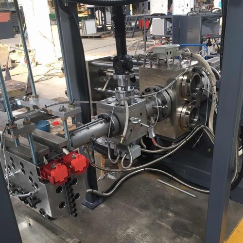 ?？迫垠w泵+雙柱換網(wǎng)器 PET打包帶生產(chǎn)線(xiàn)2